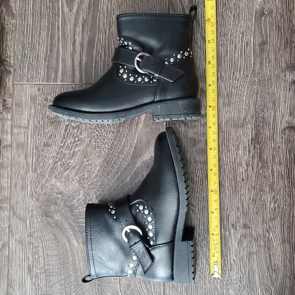 🖤 Toddler Girls Joe Fresh Black Studded Boots Size 9 - Picture 3 of 6
